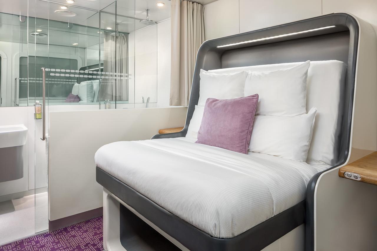 Yotelair London Heathrow Airport Hillingdon Dış mekan fotoğraf