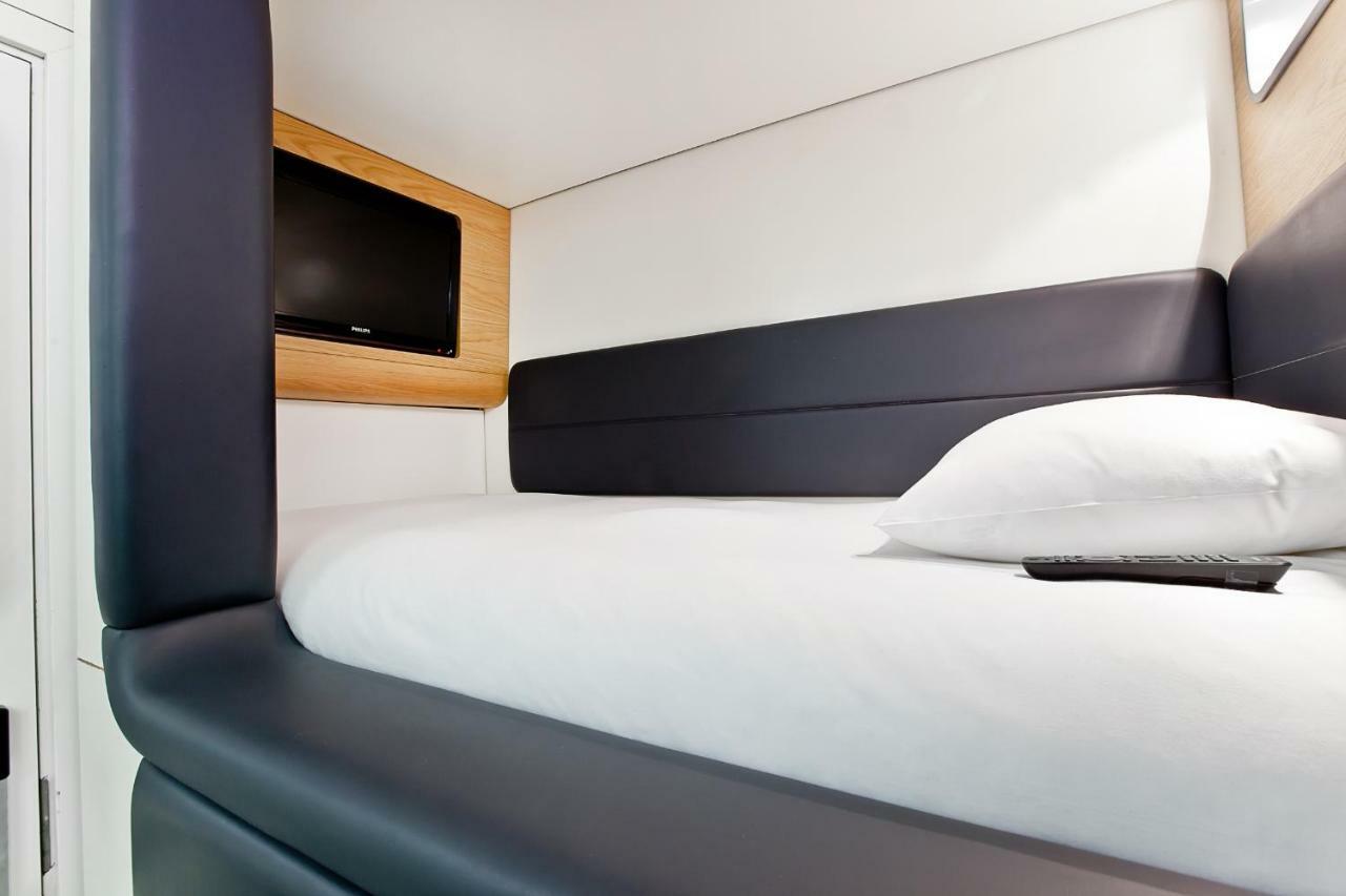 Yotelair London Heathrow Airport Hillingdon Dış mekan fotoğraf