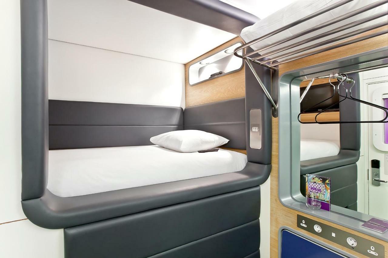 Yotelair London Heathrow Airport Hillingdon Dış mekan fotoğraf