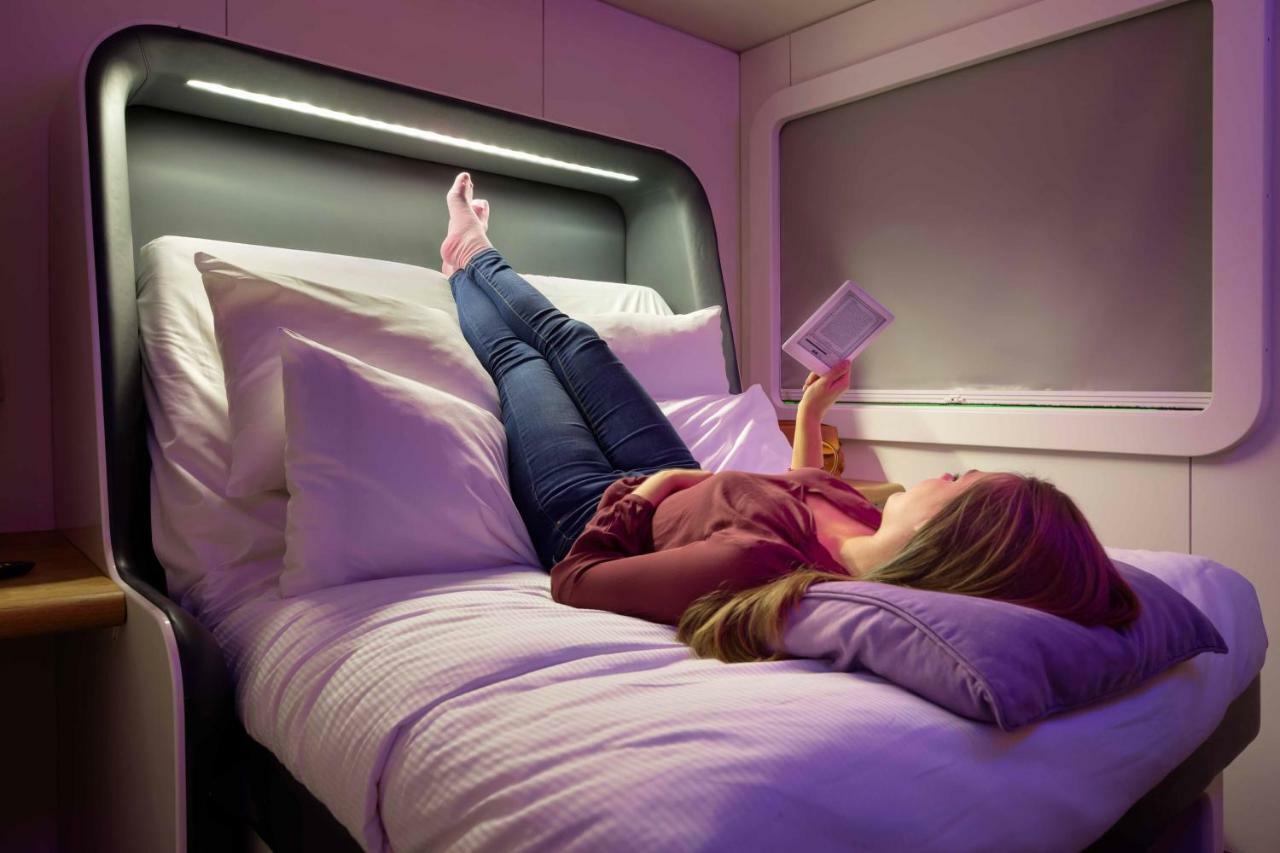 Yotelair London Heathrow Airport Hillingdon Dış mekan fotoğraf