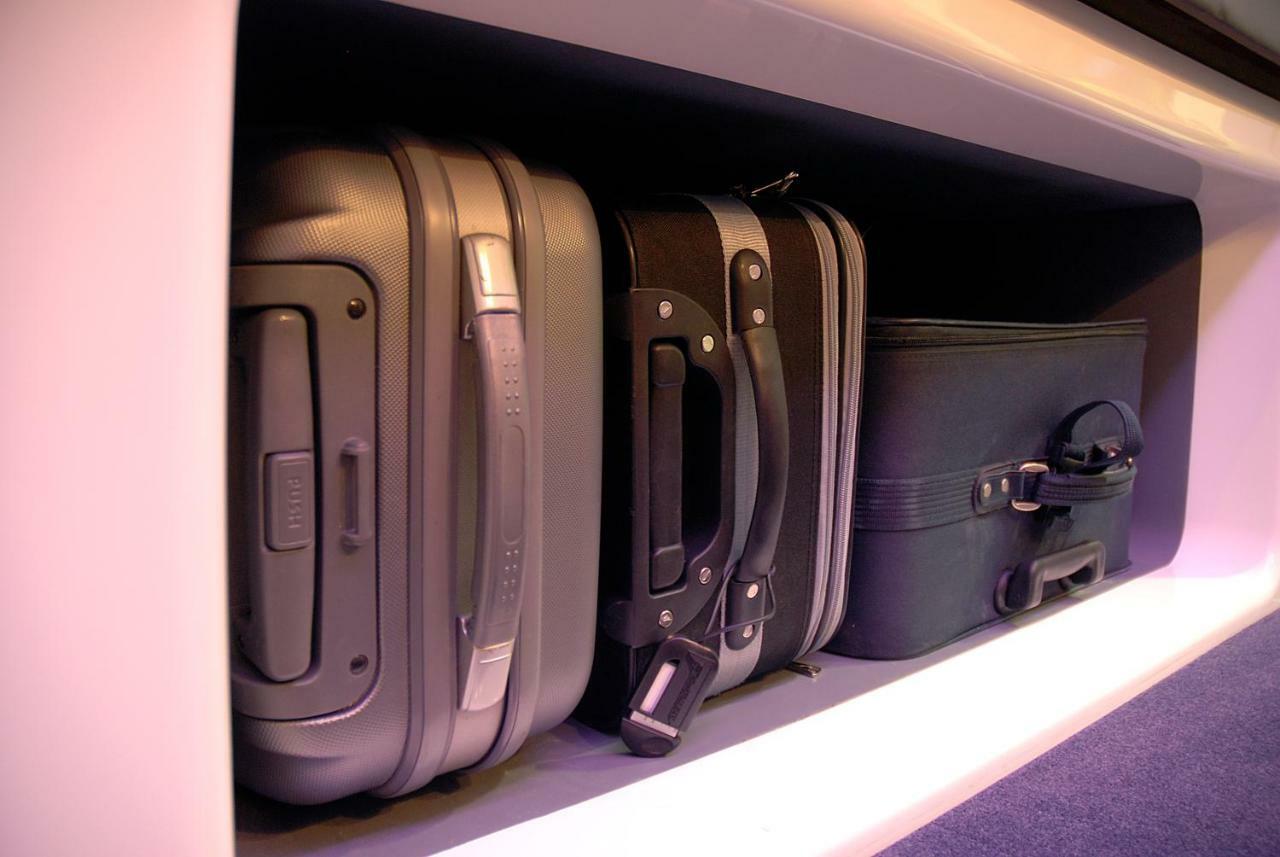 Yotelair London Heathrow Airport Hillingdon Dış mekan fotoğraf